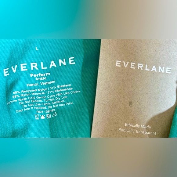 NWT Everlane The Perform Legging in Mint Green Large Ankle - Picture 9 of 9